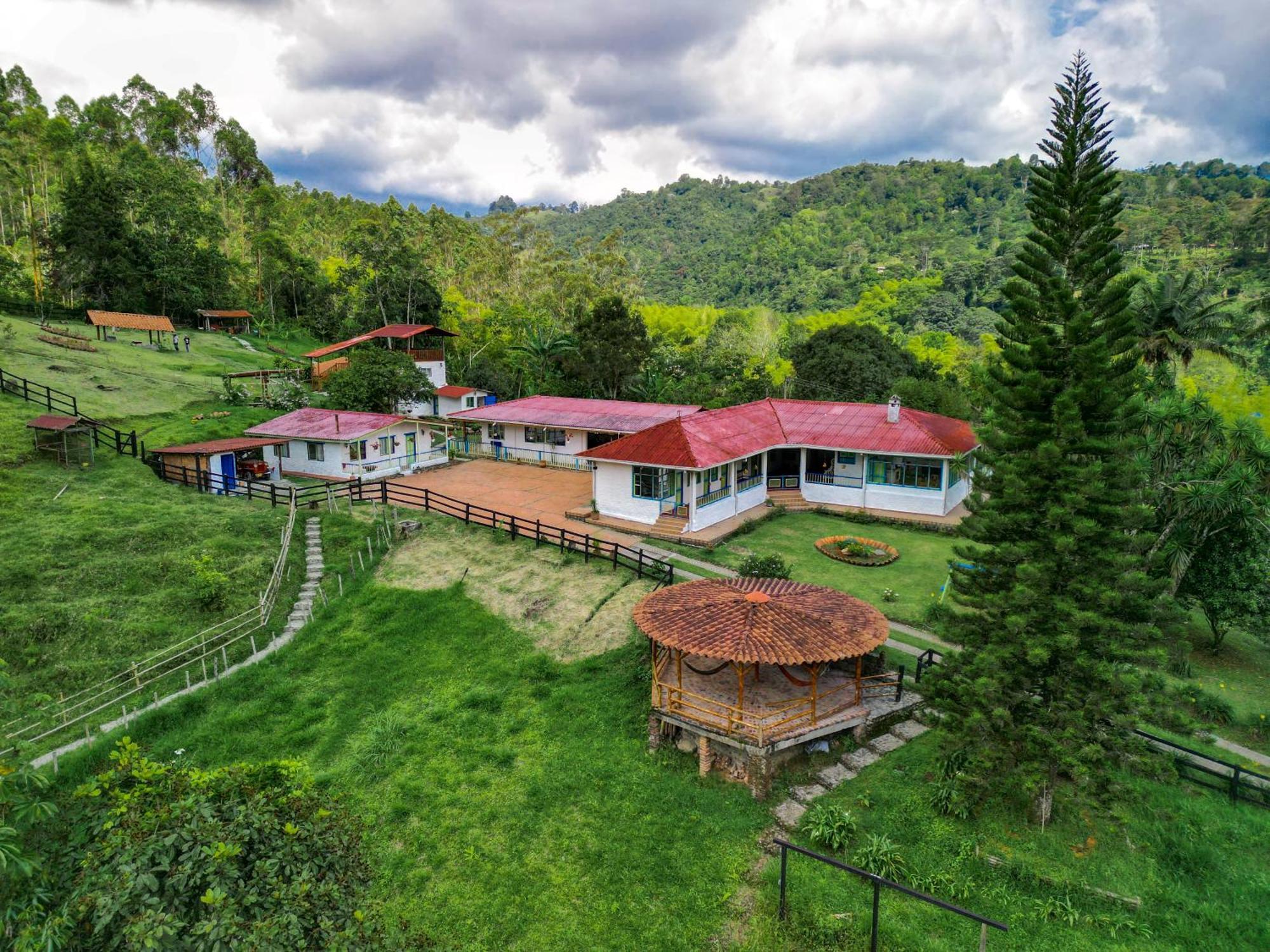 Finca Currucutu Salento Bed & Breakfast Exterior photo